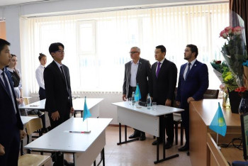 Фотография к новости: Премьер-Министрдің орынбасары ұстазға айналды