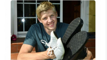 Фотография к новости: 57 өлшемді аяқ киім киетін жасөспірім Гиннестің рекордтар кітабына енді