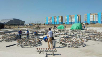 Фотография к новости: Даниал Ахметов Семейдегі Абай арена кешесінің құрылысымен танысты