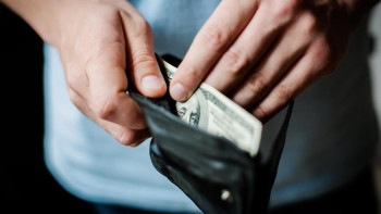 Фотография к новости: ШҚО-да өз анасын тонаған күдікті ұсталды