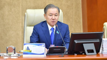 Фотография к новости: Депутаттық корпустың алдында да жауапты міндеттер тұр - Нығматулин