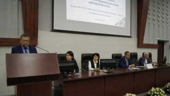 Фотография к новости: Жолдауда білім саласына баса мән берілді - ғылым докторы