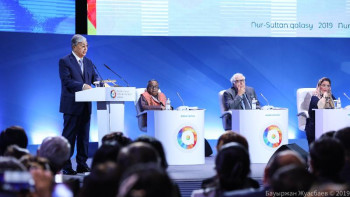 Фотография к новости: Азия қайта түлеп, қарқынды дамып келеді - президент