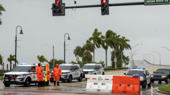 Фотография к новости: Багам аралдарындағы дауыл салдарынан жеті адам қайтыс болды