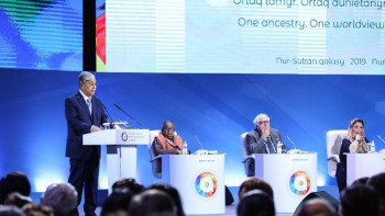 Фотография к новости: Президент Азия қаламгерлерінің біртұтас электрондық кітапханасын құруды ұсынды