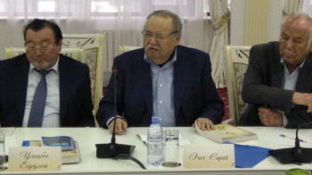 Фотография к новости: Қаламгерлер қайыршы болмауы керек – Әнес Сарай