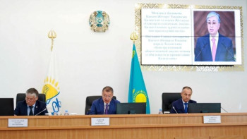 Фотография к новости: Өскеменде физика-математика бағытындағы мектеп-интернат ашылады