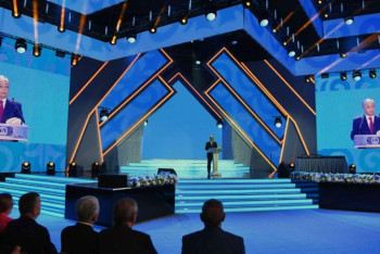 Фотография к новости: Тоқаев Қазақстан мұнай-газ саласының 120 жылдығына арналған салтанатты жиынға қатысты