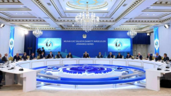 Фотография к новости: Президент «Кеңқияқ-Құмкөл» мұнай құбырын салуды жыл соңына дейін аяқтауды тапсырды