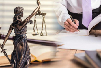 Фотография к новости: Заңгерлер елорда тұрғындарына тегін кеңес береді