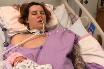 Фотография к новости: Комаға түскен әйел дені сау баланы дүниеге әкелді