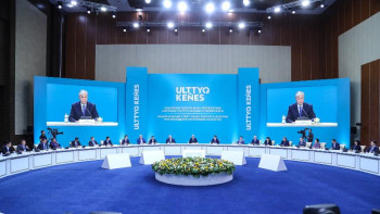 Фотография к новости: Президент жанындағы Ұлттық кеңестің алғашқы отырысы басталды