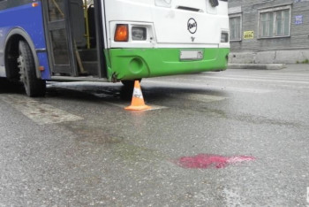 Фотография к новости: Қостанайда автобус әйелді қағып кетті 