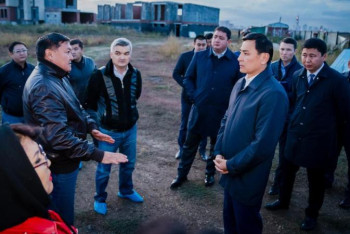 Фотография к новости: 5 жыл бұрын пәтер сатып алғандар әлі үйдің іргетасы да жоқтығына шағымданды