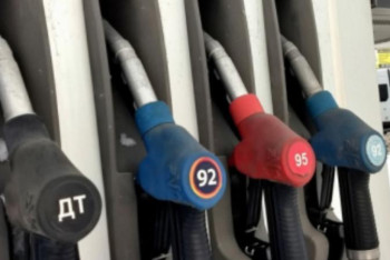 Фотография к новости: Ақмола облысында 2 тоннадан астам бензинді құжатсыз сақтаған