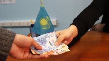 Фотография к новости: ҚарМу ректоры пара берді деген күдікке ілінді 