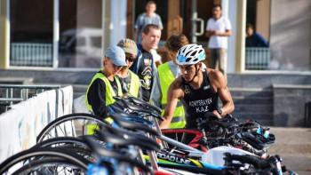 Фотография к новости: Қазақстандық спортшы триатлоннан Украинадағы турнирде жеңіске жетті 