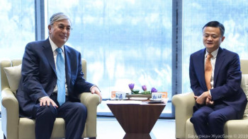 Фотография к новости: Тоқаев қытайлық миллиардер Джек Мамен кездесті