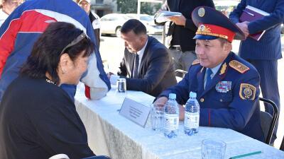 Алматы облысы Полиция департаментінің бастығы тұрғындармен кездесті
