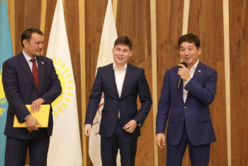 Фотография к новости: Байбек жоғары оқу орындарында жемқорлықты жоюдың маңыздылығы туралы айтты