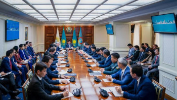 Фотография к новости: Әкімдікте сыбайлас жемқорлықтың алдын алу жолдары талқыланды