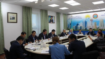 Фотография к новости: Елорданың прокуроры тұрғындармен кездесті