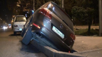 Фотография к новости: Ауыр атлетшіге айыппұл салынды