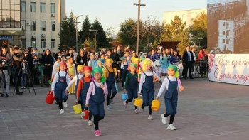 Фотография к новости: Сәтпаевта Қала күні қарсаңында 70 мыңыншы тұрғын дүниеге келді