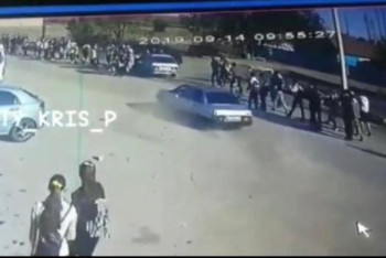 Фотография к новости: Ақтөбеде жүргізуші колледж студенттерін қағып кетті