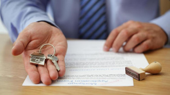 Фотография к новости: №2 анықтаманы талап етіңіз: Мамандар пәтер сатып алушыларға кеңес берді