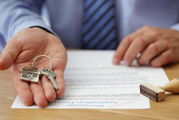 Фотография к новости: №2 анықтаманы талап етіңіз: Мамандар пәтер сатып алушыларға кеңес берді