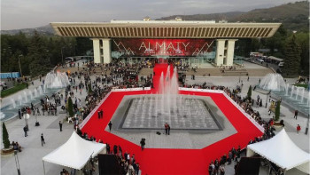 Фотография к новости: Бүгін – алматылықтар Қала күнін тойлауда