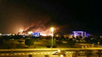 Фотография к новости: Сауд Арабиясында дрондар шабуылынан соң мұнай өңдеу көлемі екі есеге қысқарды