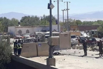 Фотография к новости: Ауғанстан президенті сөз сөйлеп тұрғанда жарылыс болды