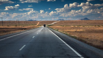 Фотография к новости: Министр 2025 жылы барлық жол 100% жақсаратынын айтты