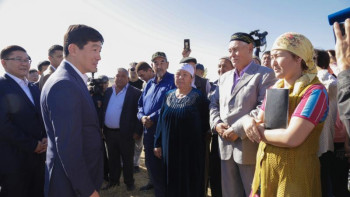 Фотография к новости: Байбек Шымкенттегі әлеуметтік мәселелерге назар аударды