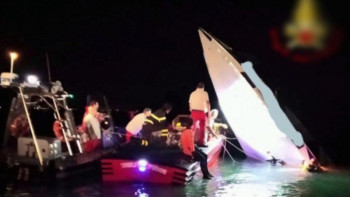 Фотография к новости: Венецияда қайық апатынан 3 адам қаза тапты