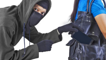 Фотография к новости: Қалалық автобуста жолаушының телефонын қолды еткен ұры ұсталды