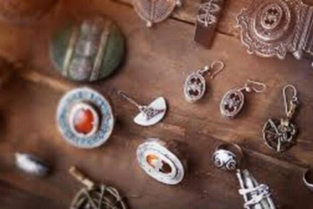 Фотография к новости: Шымкент тұрғынынан тәркіленген 63 келі күміс мемлекет кірісіне алынды