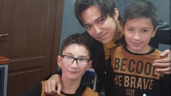 Фотография к новости: Димаш қазақстандық "Ник Вуйчичпен" достасты