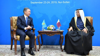 Фотография к новости: Нығматулин Катардан келген әріптесімен парламентаралық ынтымақтастық жайын талқылады