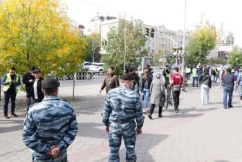 Фотография к новости: Қазақстанда рұқсат етілмеген митингке шыққан қанша адам жазаланды?