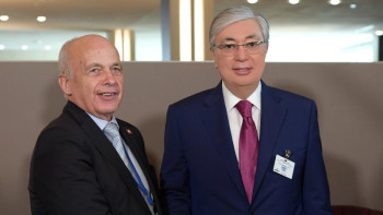 Фотография к новости: Қазақстан президенті швейцариялық әріптесінің назарын бірлесіп атқарар жобаларға аударды