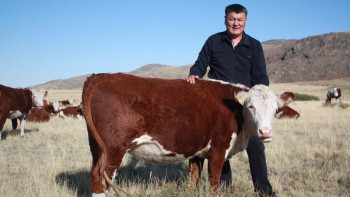 Фотография к новости: Ауылы үшін астананы тастаған азамат