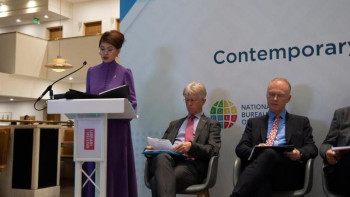 Фотография к новости: Ұлыбританияда заманауи қазақ әдебиетінің шет тіліндегі антологиясы таныстырылды