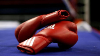 Фотография к новости: АҚШ спортшысы қарсыласын 8 секундта нокаутқа түсірді