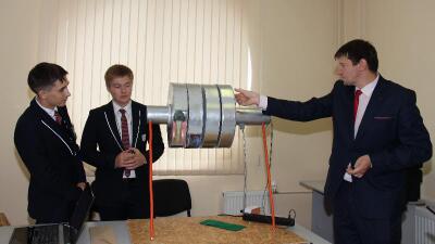 Петропавлдық оқушылар ғарыш станциясының прототипін жасап шығарды