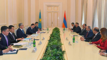 Фотография к новости: Қазақстан мен Арменияның қарым-қатынасы одан әрі жандана береді – Пашинян