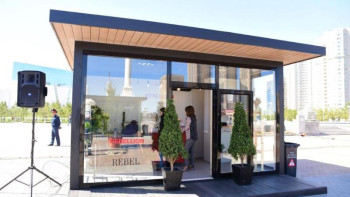 Фотография к новости: Атырауда көше саудасына арналған бағдарлама жүзеге асырылуда