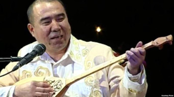 Фотография к новости: Белгілі айтыскер Жарқынбек Наушабеков өмірден өтті